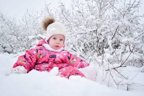 Comment réussir à porter des chaussettes colorées avec des escarpins de manière élégante ?